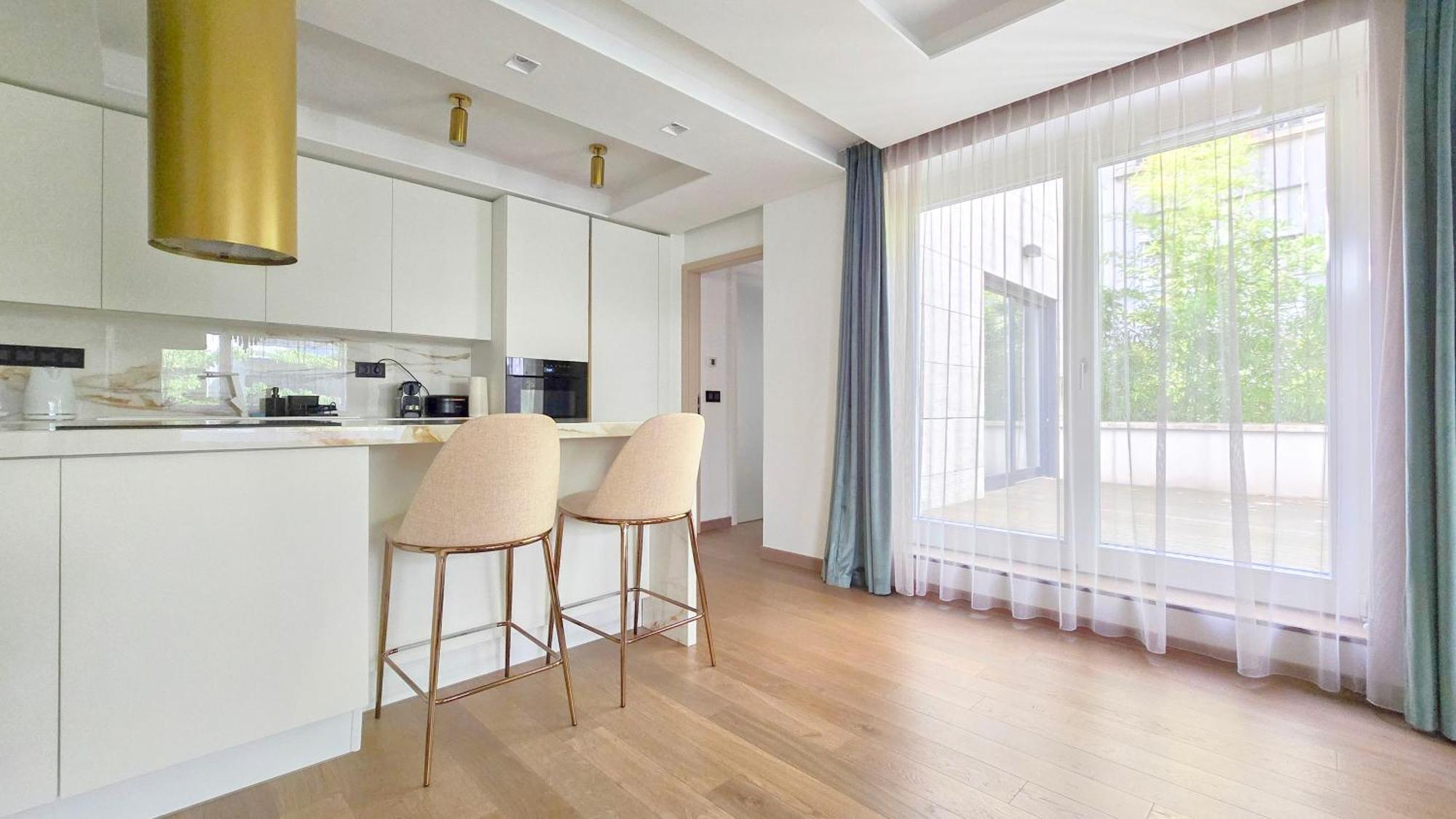 Sun Hill Luxury Suites — Photos 3
